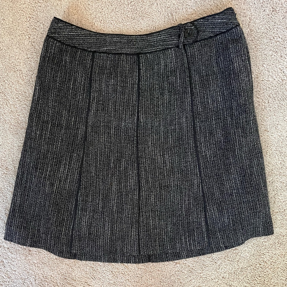 Ann Taylor Women’s Dark Gray Above Knee Textured Skirt Size 16 Office Work Fall